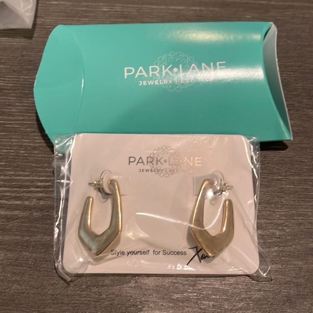 Park Lane gold del ray earrings